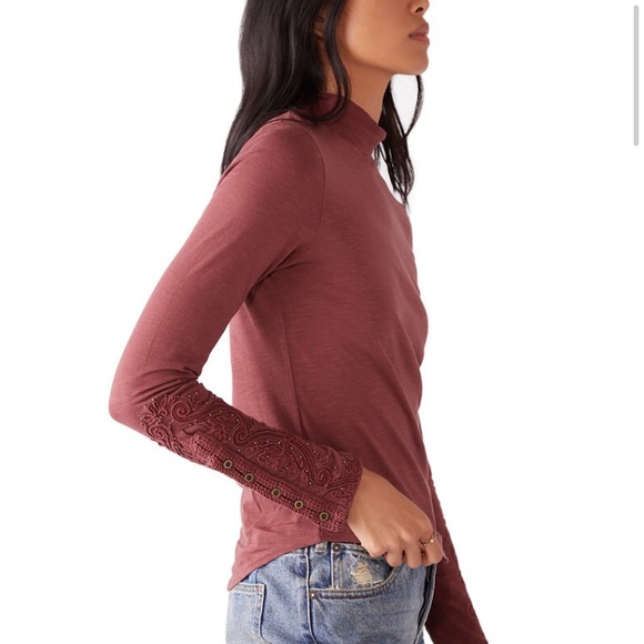 Free people hooked on you cuff top M NWT - Picture 9 of 10